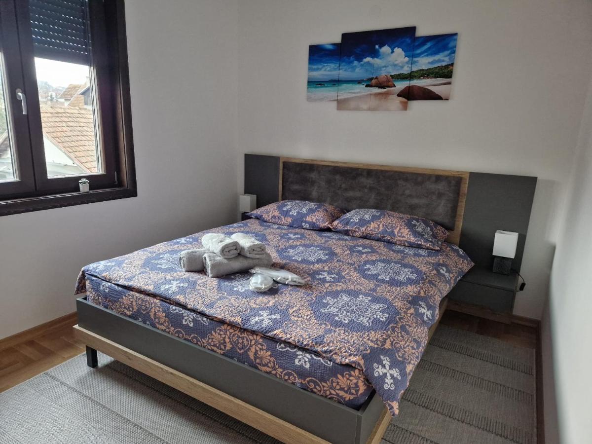 Mb Lux Apartman Vrnjačka Banja Kültér fotó