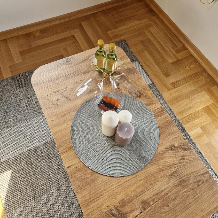 Mb Lux Apartman Vrnjačka Banja Kültér fotó