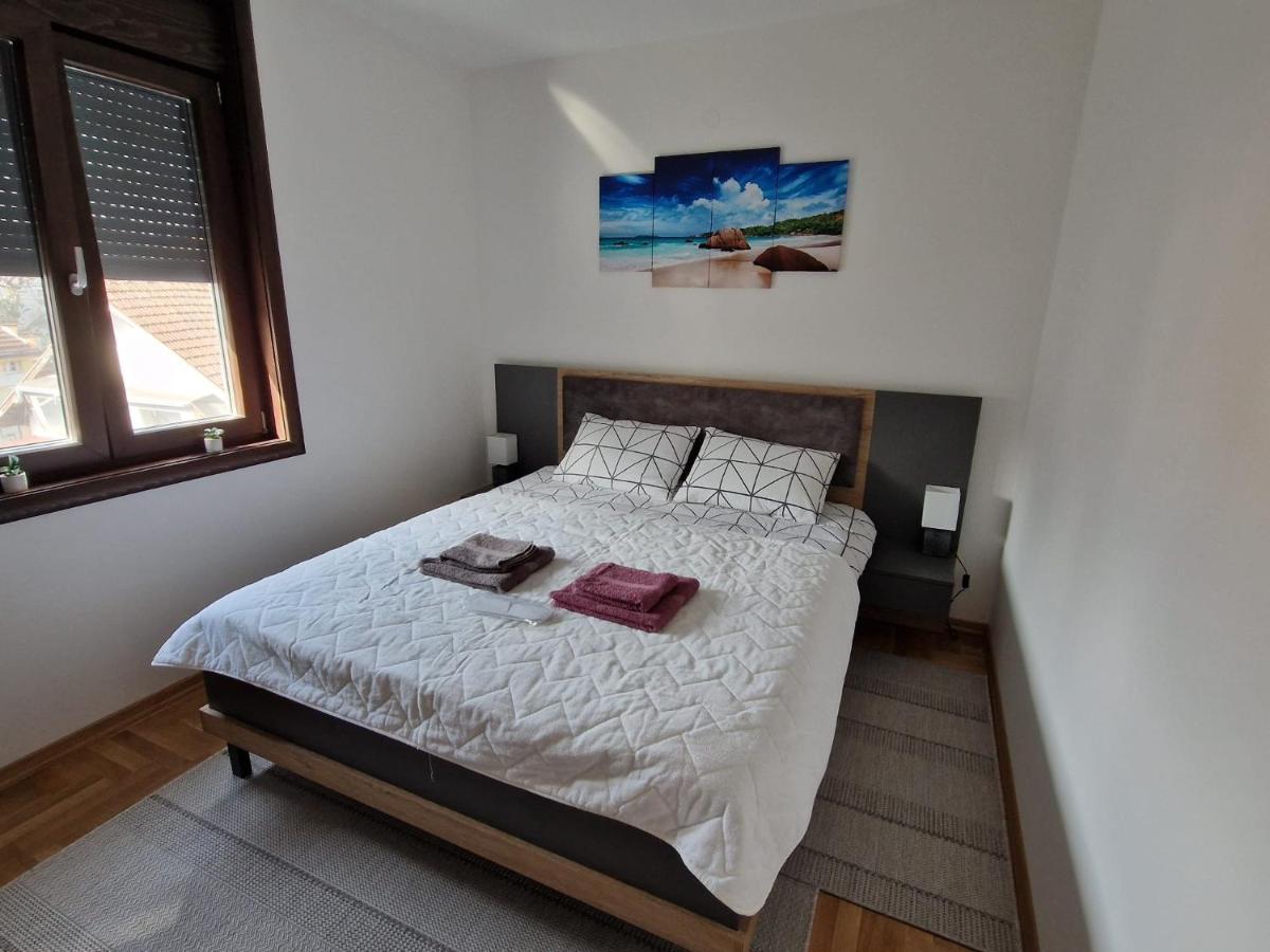 Mb Lux Apartman Vrnjačka Banja Kültér fotó